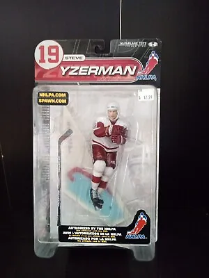 ACTION FIGURE McFARLANE SPORTSPICKS Steve Yzerman #19 NHLPA  Series 1 NEW • $13.07