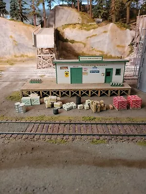  O  Scale General Merchandise  Building • $99.99