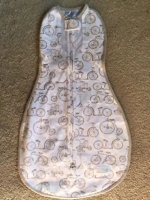 $7.99 • Buy WOOMBIE 0-3m 5-13 Lbs Taupe White Bicycles Air Original Baby Swaddle NEW