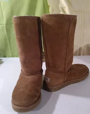 UGG Classic Tall II Women's Boot Size 6- Chestnut • $50