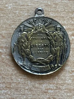 Antique WW1 Australian Peace Medal Given To Schoolchildren In 1919. • £30