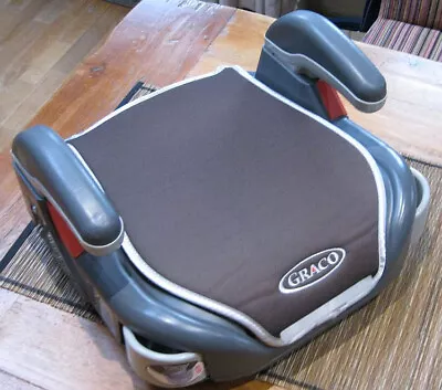 Graco Booster Child Car Seat - Group 3 Child Car Booster Seat - Lovely Condition • £5.50