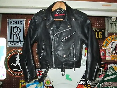 HIGH QUALITY Vtg LEATHER Mustang Motorcycle Biker Jacket Size YOUTH Boys Girls 8 • $79.99