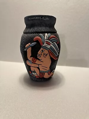 Honduran Clay Pottery Vase • $5