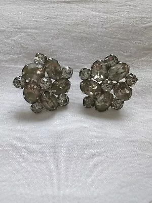 Authentic Vintage B. David Clear Gemstone Clip-On Earrings Ornate Detail Floral • $7.50