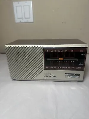 Vintage Soundesign AM/FM Table Radio Model 3030 (Tested/Working) • $13.99