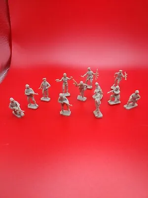 Miniature Plastic Soldiers 1  12 LOT Various Poses • $10
