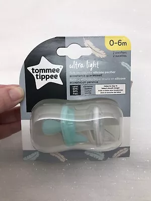 Tommee Tippee Ultra Light Ortho Pacifier Binky Soother Green White Unisex 0-6M • $16.14