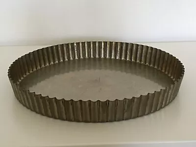 Vintage Metal Loose Base Round Fluted Flan / Quiche Tin 29cm • £4.99