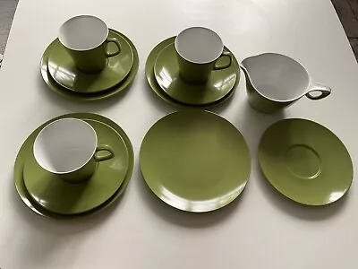 Original Vintage Melaware Picnic Cups  Saucers Plates + Jug Green Great! • £12.50