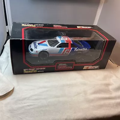 Mark Martin Autographed 1/24 Scale Diecast In The Original Box # 6 Valvoline Car • $20