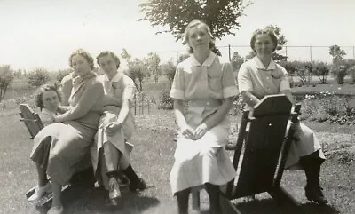 QT08 Original Vintage Photo NURSES TAKING A BREAK C Early 1900's • $5.50