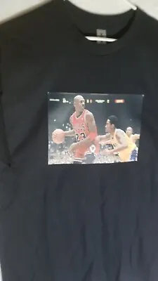 Kobe Bryant & Michael Jordan T-shirt • $12.99