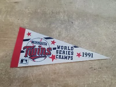 VINTAGE Minnesota Twins 1991 World Series Champions Mini Pennant Kirby Puckett! • $12.99