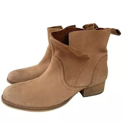 Ecote By Urban Outfitters Side Overlap Leather Ankle Bootie 8.5 • $40