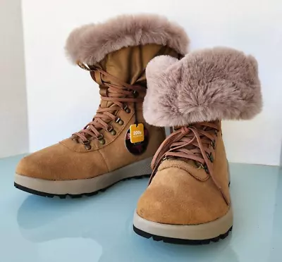 Columbia Women's Slopeside Village Omni-Heat Hi Snow Boot Sz 7 • $69.25