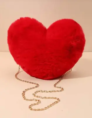 Women Special With Chain Shoulder Bag Fluffy Soft Faux Fur Heart Crossbody BagUK • £9.83