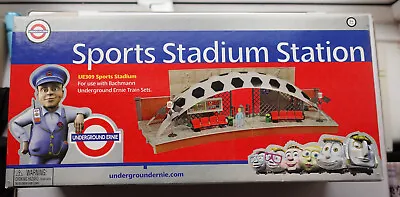 Underground Ernie Sports Stadium Station By Bachmann - Brand New In Box - For OO • £20