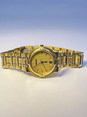 Vintage Gucci Watch 9200 M Unisex  • $149.90