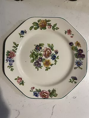 Vintage John Maddock & Sons England Royal Ivory Small Plate • $18.50