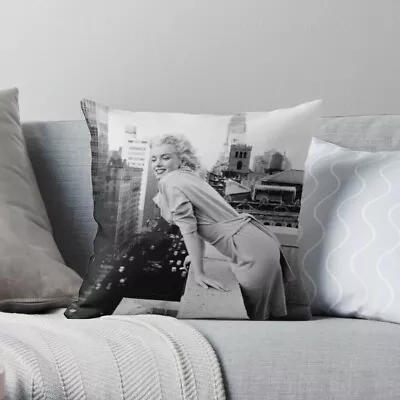 Marilyn Takes Manhattan Pillow Case Marilyn Monroe Pillow Cover • $16.90