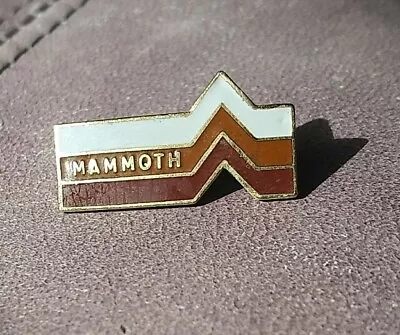 Vintage Claspback Metal MAMMOTH MOUNTAIN Skiing Ski Pin Badge CALIFORNIA Resort  • $7