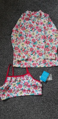 £5 • Buy Girl's UV Protection  Sunsafe Top & New Bikini Top Size 10 Years