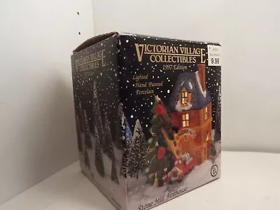 Victorian Village Collectibles 1998 Tree Decorating-Free Shipping • $24.95