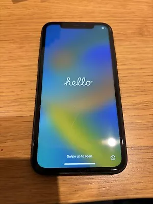 Apple IPhone 11 64GB  - Unlocked - Black - Small Crack On Screen As Per Photos • £59.79