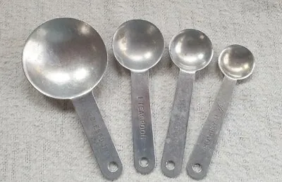 Vintage Round Set Of 4 Aluminum Measuring Spoons Without Ring • $10.95