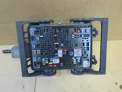 16 17 Chevy Silverado Engine Fuse Box Relay Junction Block Panel 23143472 RL • $99