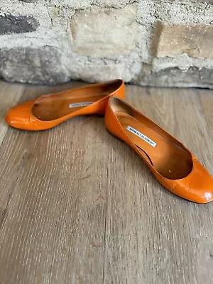 Manolo Blahnik Orange Flats Size 36 • $89.99