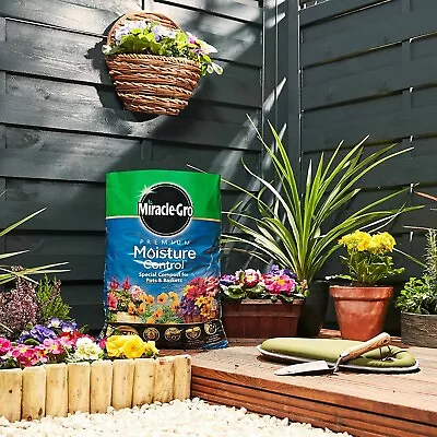 Miracle Gro Premium Moisture Control Potting Compost 40L Special Pots Baskets  • £10.55