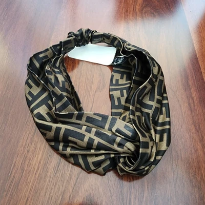 Fendi Headband SILK • $500