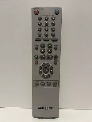 Genuine Samsung 00048L TV VCR Remote Control (t04-005) • $20