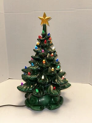$52 • Buy Vintage 1970's Lighted Atlantic Mold Green 19  Ceramic  Christmas Tree W/star