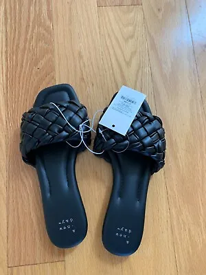 Zara Dupe Black Sandals • $20.99