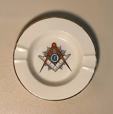 VINTAGE MASONIC FREEMASONRY CERAMIC ASHTRAY Compass Ruler “G” 5 1/4 Diameter • $18.89