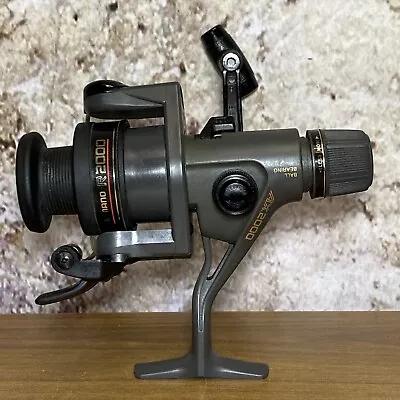 Vintage New Spinning Fishing Reel Shimano R2000 Ax2000 Quick Fire II A1-3 • $31.24