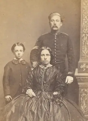 VICTORIAN CDV - 1860s OFFICER IN MESS UNIFORM WITH WIFE & SON - GROVES OF YORK • £15