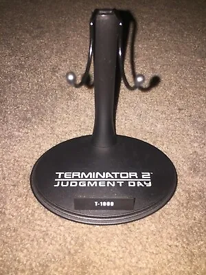 HOT TOYS MMS129 Terminator 2 T-1000 1/6 Scale Figure STAND ONLY • $70