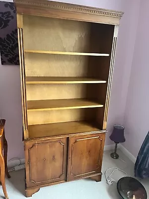 £20 • Buy Tall Bookcase With Cupboard