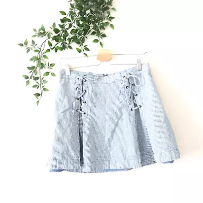 Free People Women's Blue White Seersucker Lace Up Skirt Size 10 • $13.97