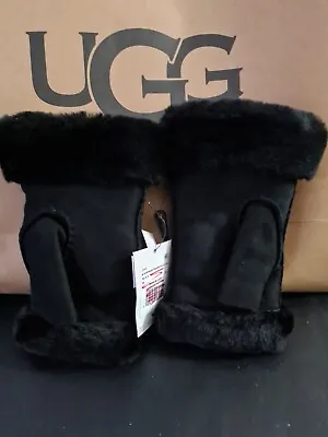 UGG Australia Womens Sheepskin Fingerless Glove Size M Brand New Colour Black • £69.60