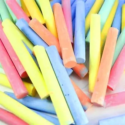 100 Coloured Chalks Non-Toxic Blackboard Classroom Chalk Sticks Writing Drawing • £4.29