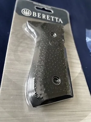 Beretta Oem Factory Rubber Pistol Gun Grips 92f 92fs M9 New ($49 Retail Price) • $24