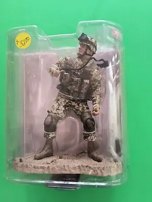 McFarlane Military Series 6 Army Infantry Grenadier - NEW - McFarlane Toys • $28.95