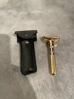 Merkur Futur DE Razor Gold With Leather Case • £26