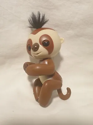 $39.99 • Buy WowWee Fingerlings Sloth Kingsley Toy Working! Makes Sounds Talks Loose