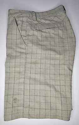 Mountain Hardwear  Shorts Men Size 38 Long Plaid • $16.99